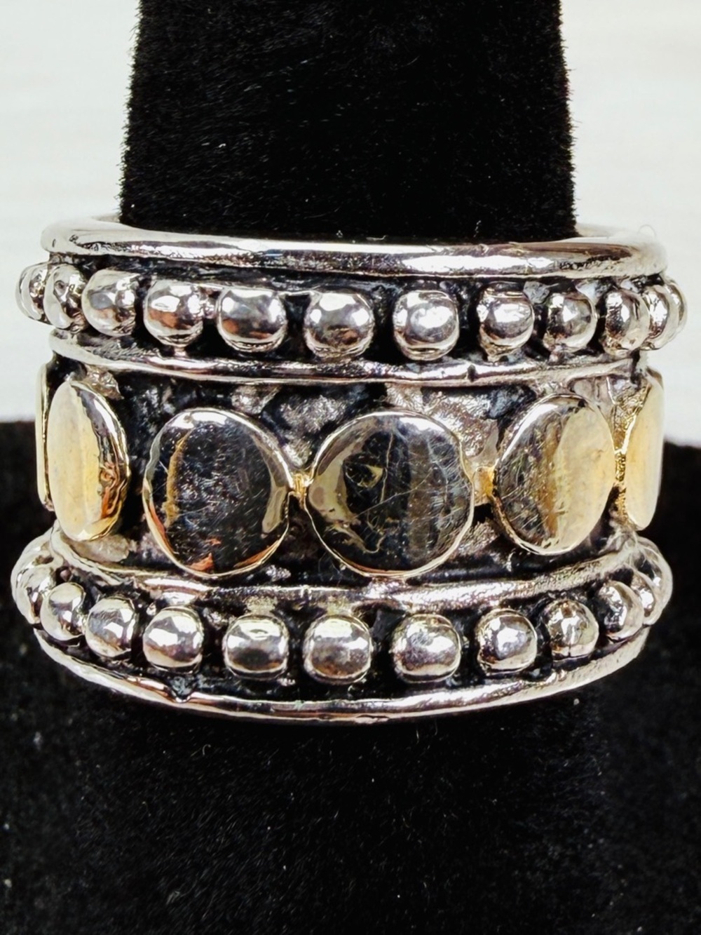 Aged Silvertone size 5 1/2 band ring